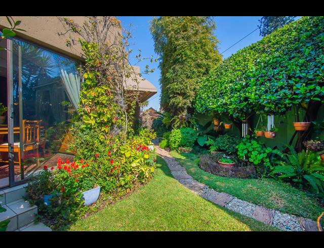 2 BEDROOM CLUSTER FOR SALE IN NORTH RIDING